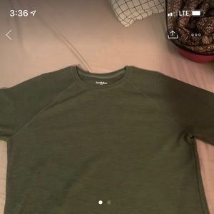 Good fellow Hunter green heavy shirt /sweater